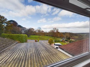 FIRST FLOOR VIEW TO MANOR PARK- click for photo gallery
